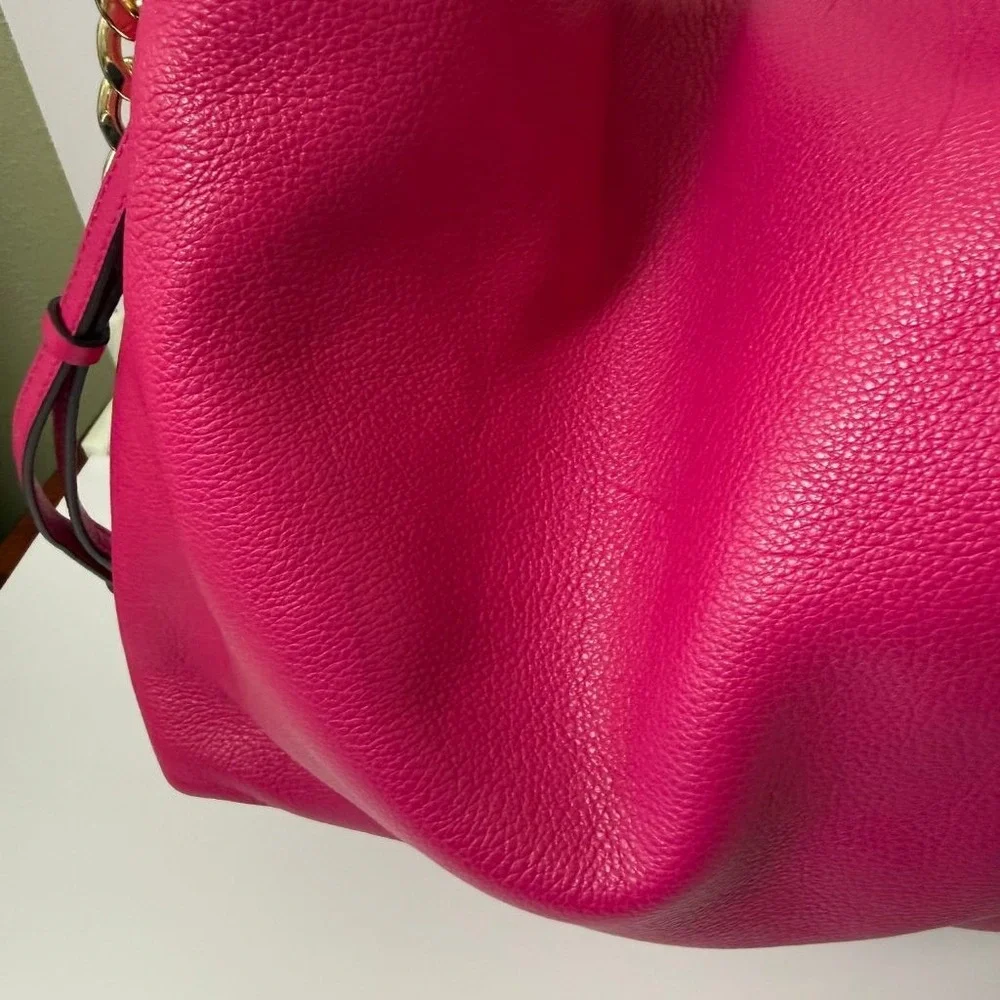 RARE Michael Kors Fuchsia Pebbled Leather Chain Hobo Shoulder Bag Gold Hardware